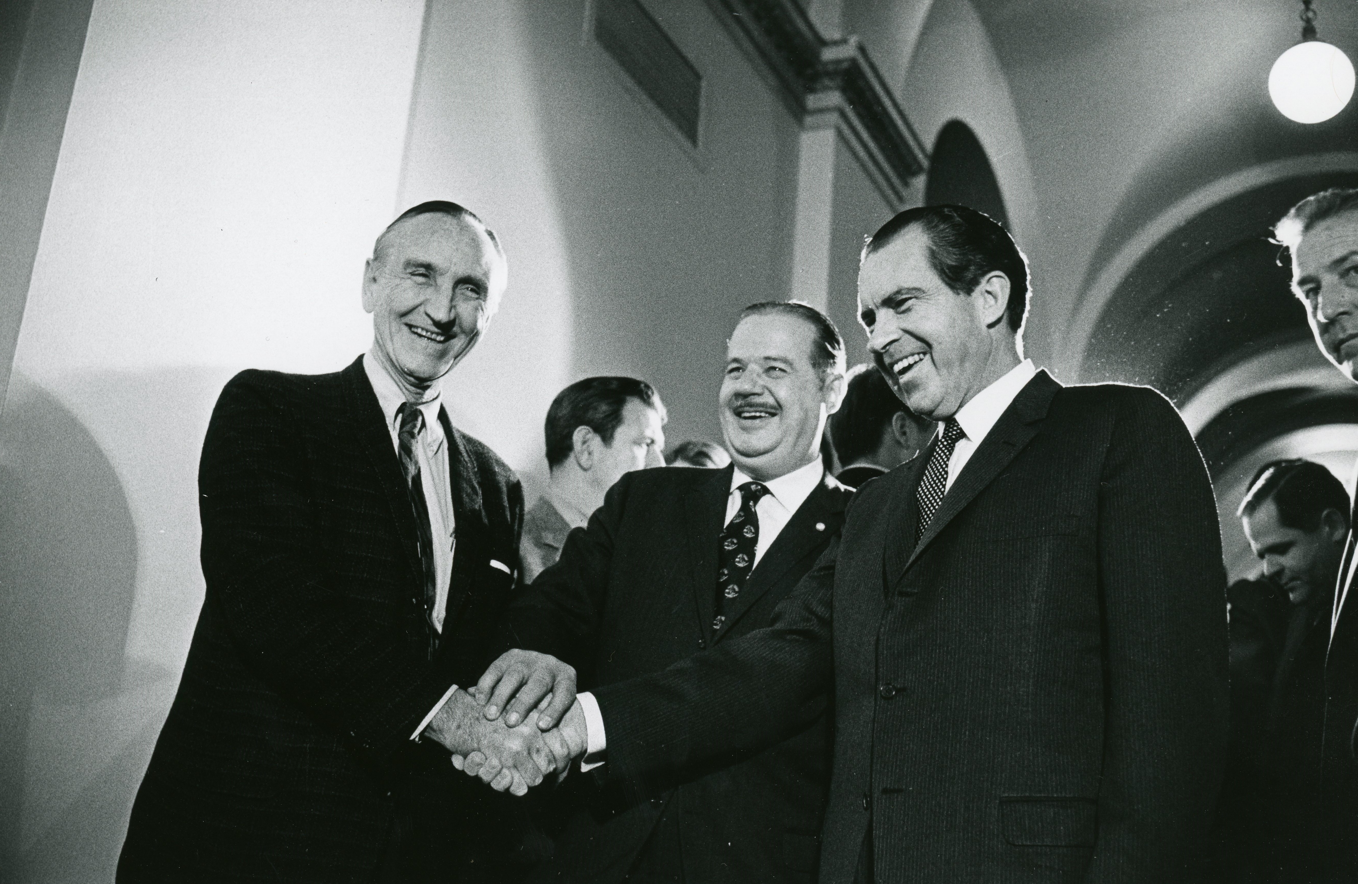 4b. President Nixon with Congressional leaders after attending a luncheon with them 12-23-69 (2693-22) (1)