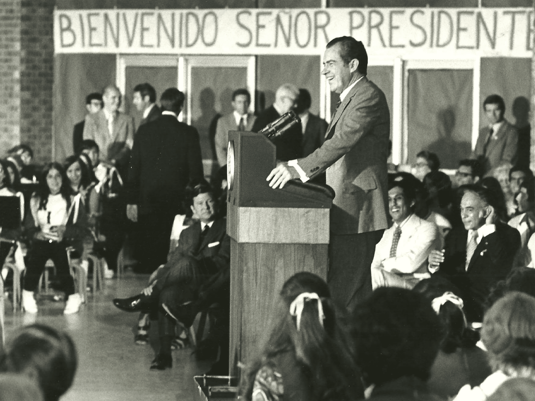 Podcast: Henry Ramirez on Richard Nixon and the Mexican Diaspora
