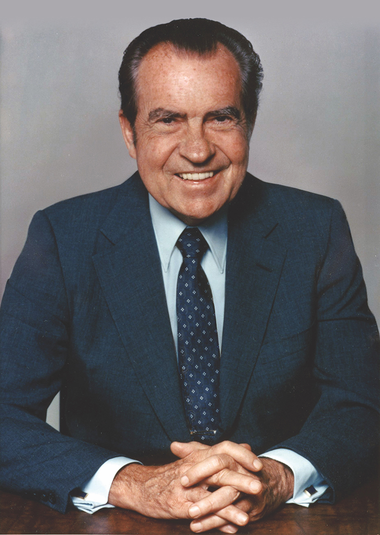 Richard Nixon Biography, Accomplishments, Watergate, Impeachment ...