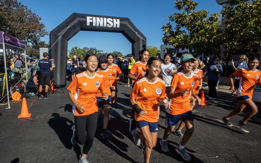 5K Run Celebrates 50th Anniversary of Title IX