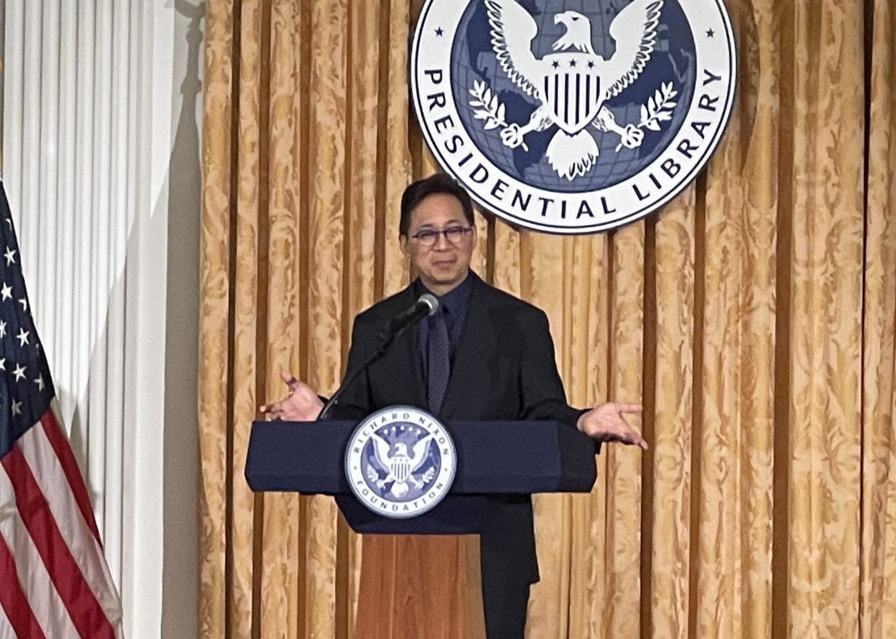 Dr. William Li Returns to the Nixon Library Sharing New Information about Food and Health