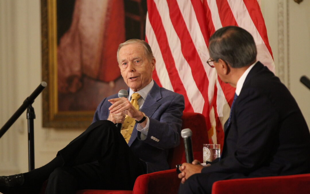 Community Gathers at the Nixon Library to View Presidential Hopefuls at GOP Debate Watch Party