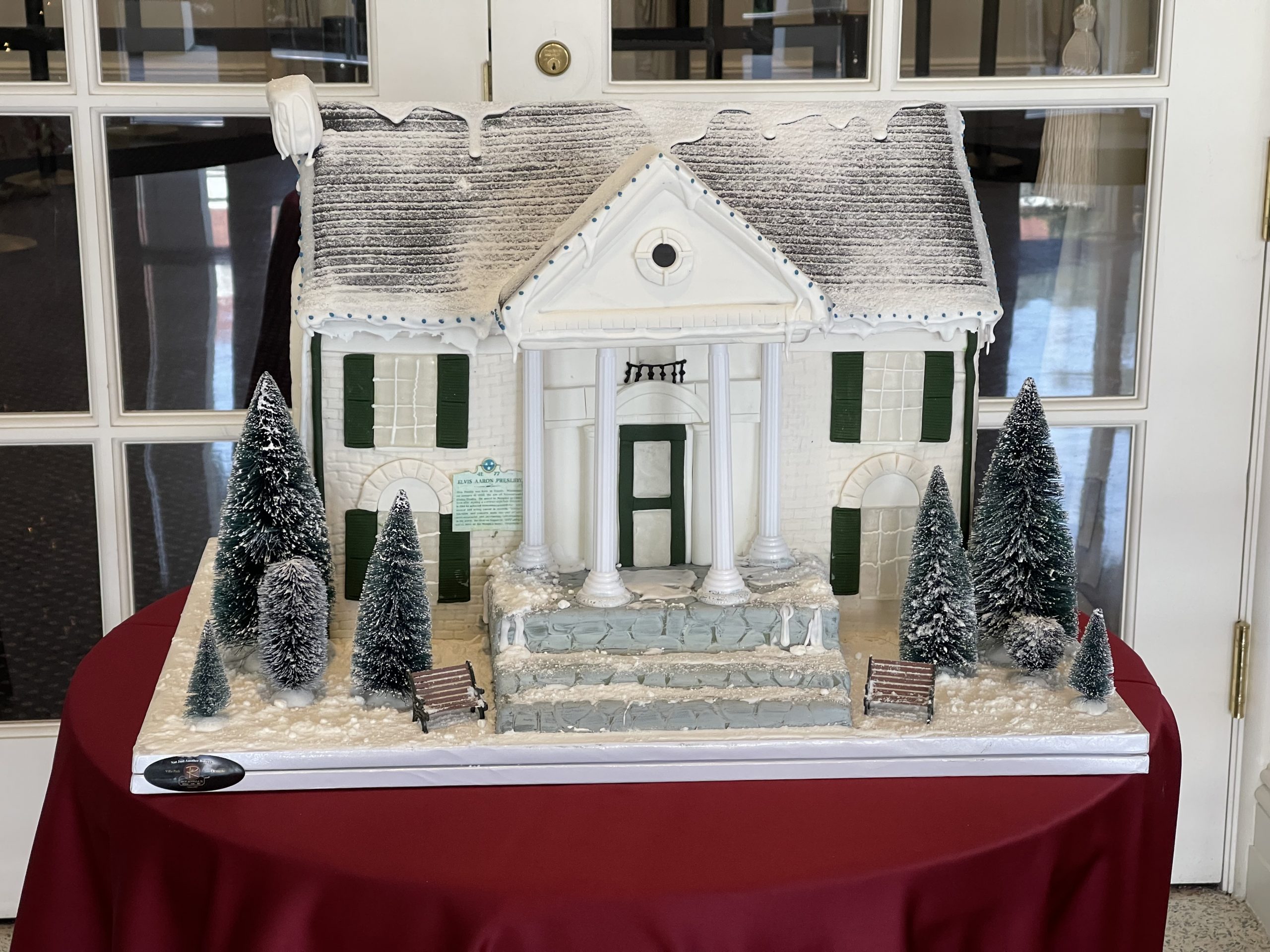 Elvis Presley’s Graceland Made into Gingerbread  for Nixon Library Christmas Celebration